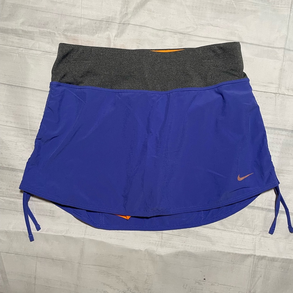 Nike DriFit tennis/golf skort. Size XS.